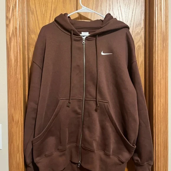 Nike Chocolate Brown Hoodie with White Logo - Picture 4 of 5